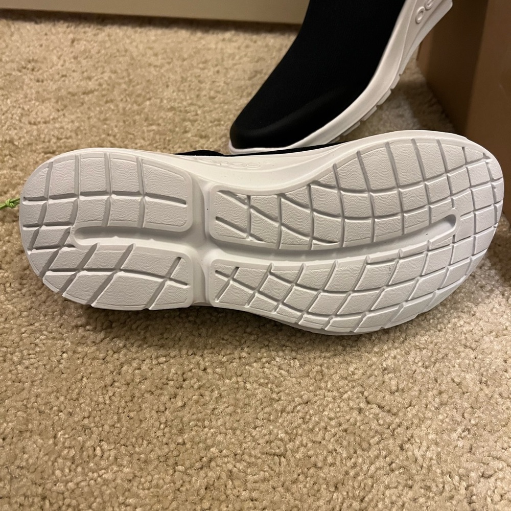 OOFOS Black Slip-On Sneakers - Picture 4 of 4